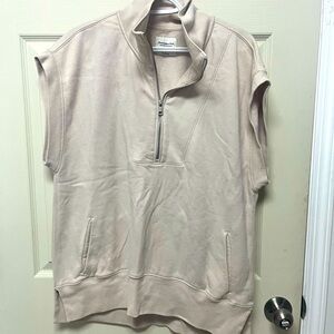 Abercrombie soft vest
